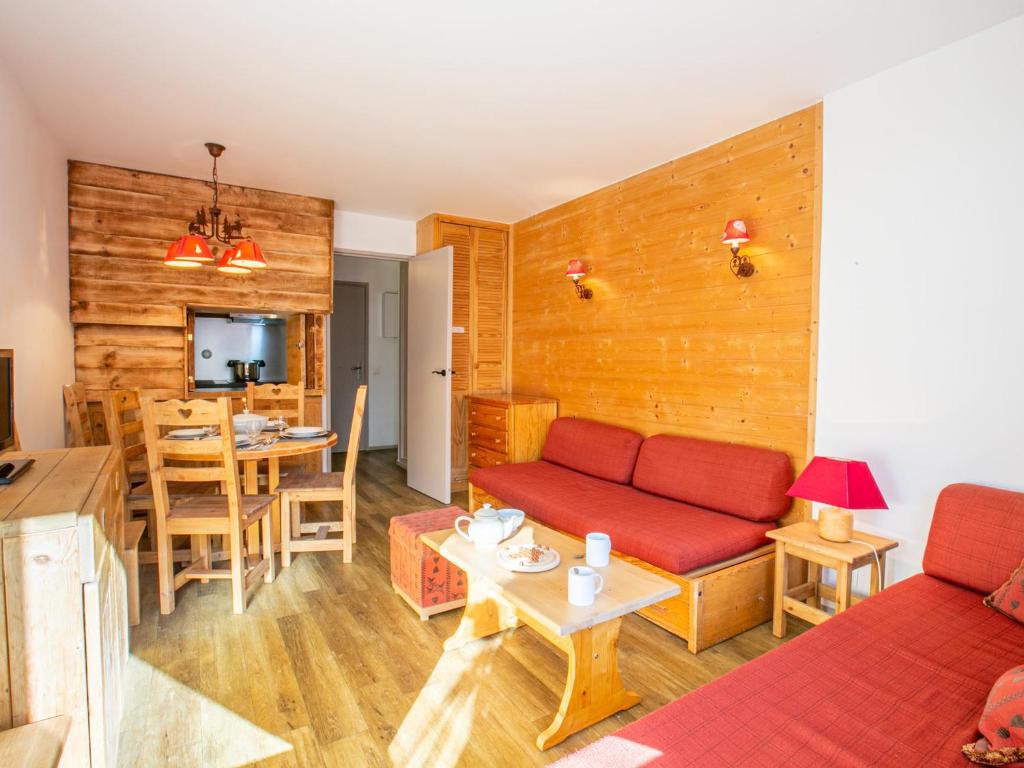 Appartement Appartement Val-d'Isère, 2 pièces, 6 personnes - FR-1-694-281 1035 AVENUE OLYMPIQUE 73150 Val dʼIsère