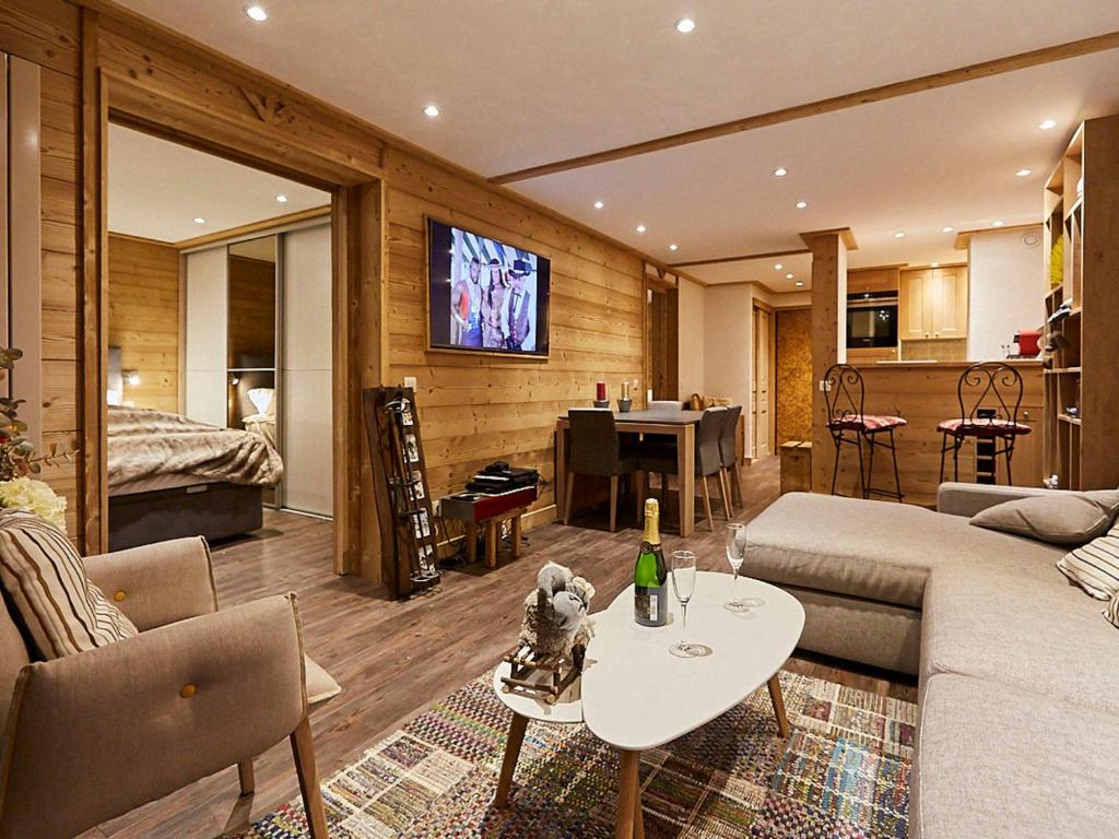 Appartement Appartement Val-d'Isère, 3 pièces, 4 personnes - FR-1-518-86 Avenue Olympique 73150 Val dʼIsère