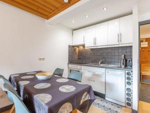 Appartement Val-d'Isère, 3 pièces, 4 personnes - FR-1-694-270