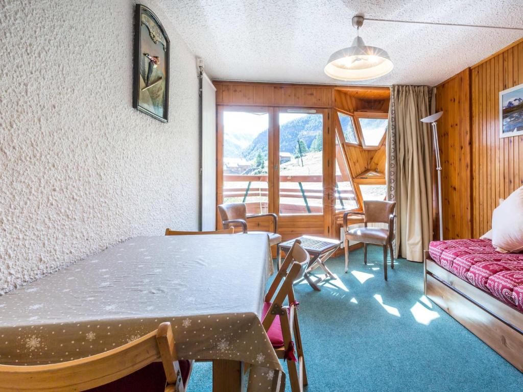 Appartement Appartement Val-d'Isère, 3 pièces, 6 personnes - FR-1-694-118 340 RUE DU ROSOLEIL LA DAILLE 73150 Val dʼIsère