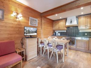 Appartement Val-d'Isère, 3 pièces, 6 personnes - FR-1-694-200