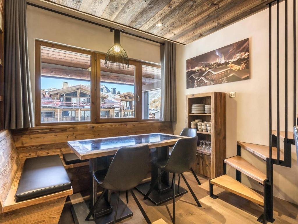 Appartement Val-d'Isère, 4 pièces, 6 personnes - FR-1-694-133 12-38 PLACE DES DOLOMITES, 73150 Val dʼIsère