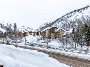 Appartement Val-d'Isère, 4 pièces, 6 personnes - FR-1-694-145