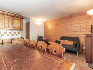 Appartement Val-d'Isère, 4 pièces, 8 personnes - FR-1-694-26