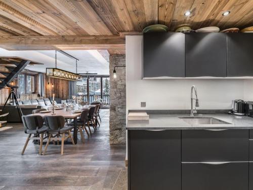 Appartement Val-d'Isère, 5 pièces, 10 personnes - FR-1-567-42
