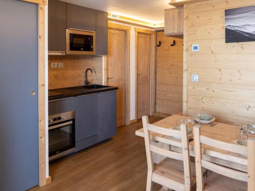 Appartement Val Thorens, 3 pièces, 4 personnes - FR-1-637-30