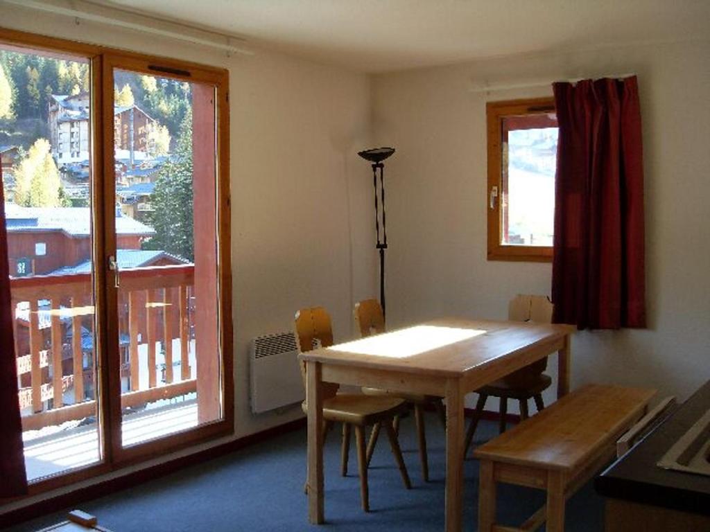 Appartement Appartement Valfréjus, 2 pièces, 6 personnes - FR-1-265-240 Place Des Bergers -  - 73500 Valfréjus