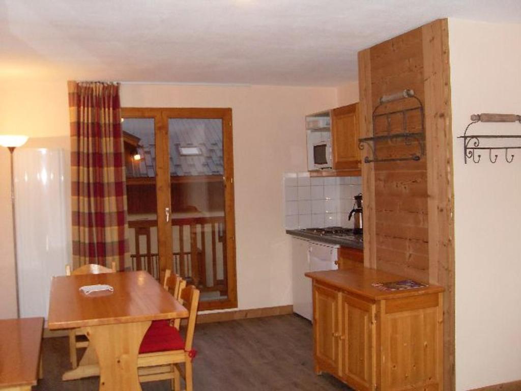 Appartement Appartement Valfréjus, 3 pièces, 6 personnes - FR-1-265-184 Rue Du Petit Arrondaz -  - 73500 Valfréjus