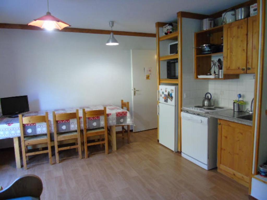 Appartement Appartement Valfréjus, 3 pièces, 6 personnes - FR-1-561-98 Entree A 181 Rue des Bettets Station de Valfrejus 73500 Modane