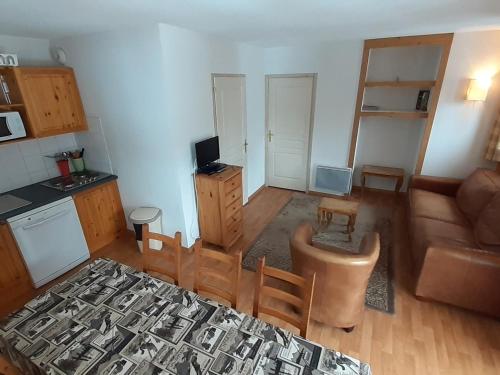 Appartement Valfréjus, 4 pièces, 8 personnes - FR-1-265-64