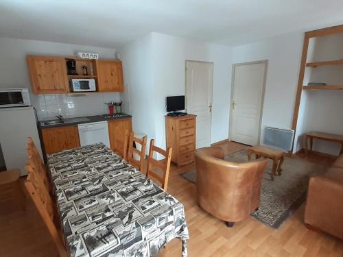 Appartement Valfréjus, 4 pièces, 8 personnes - FR-1-265-64