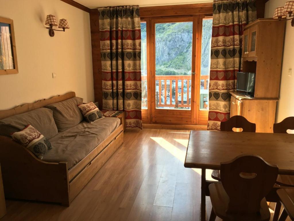 Appartement Valloire, 2 pièces, 4 personnes - FR-1-263-454 LE HAMEAU DE LA VALLEE D'OR LES CHARBONNIERES, 73450 Valloire