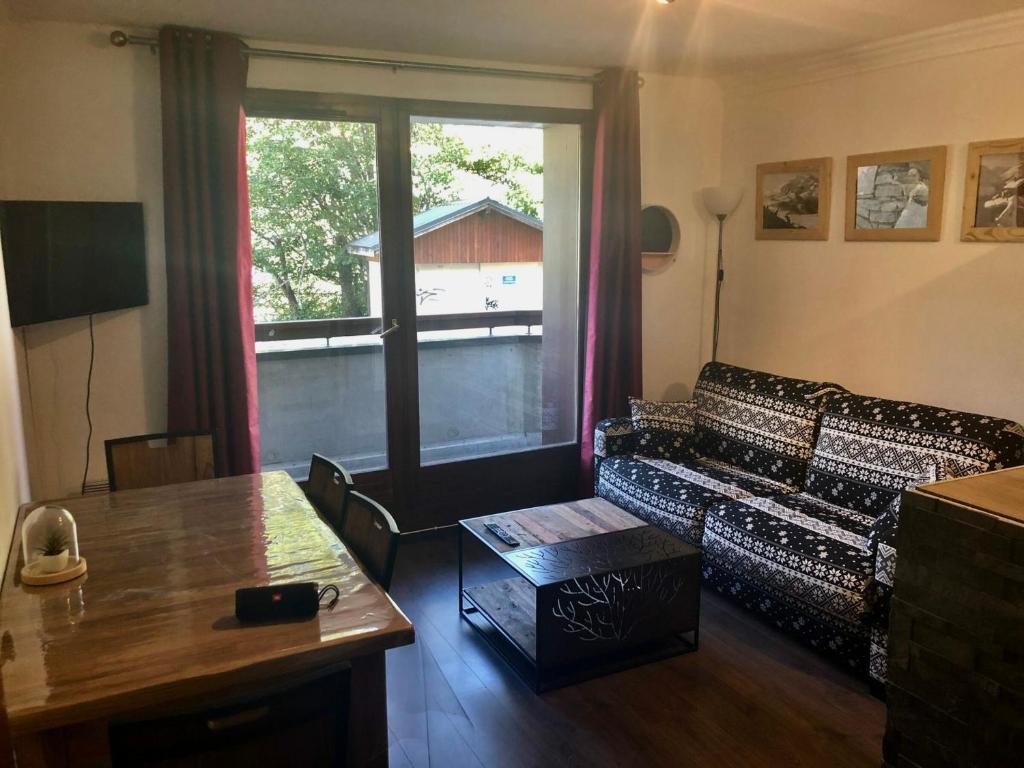 Appartement Appartement Valloire, 2 pièces, 5 personnes - FR-1-263-126 Les Charbonnieres -  - 73450 Valloire