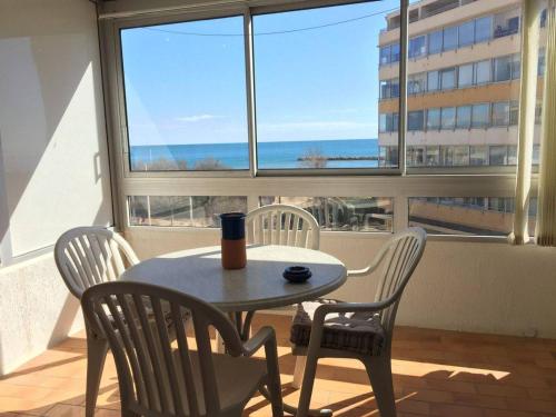 Appartement Valras-Plage, 2 pièces, 4 personnes - FR-1-701-17