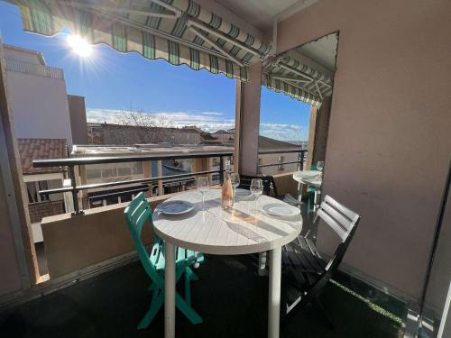 Appartement Valras-Plage, 2 pièces, 4 personnes - FR-1-701-28