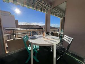 Appartement Valras-Plage, 2 pièces, 4 personnes - FR-1-701-28