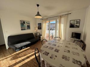Appartement Valras-Plage, 2 pièces, 4 personnes - FR-1-701-44