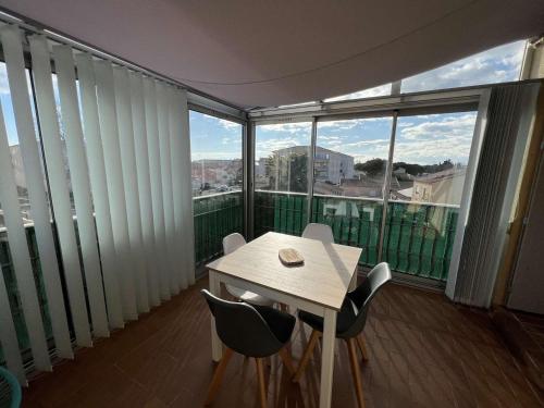 Appartement Valras-Plage, 2 pièces, 4 personnes - FR-1-701-54