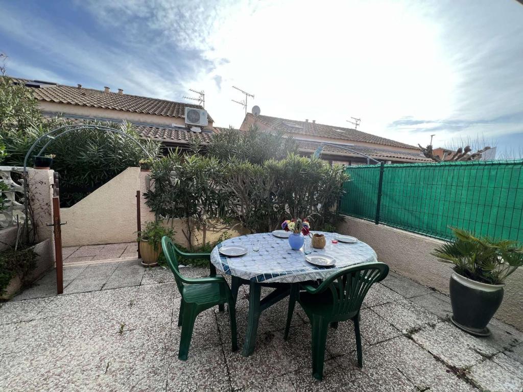 Appartement Appartement Valras-Plage, 2 pièces, 5 personnes - FR-1-701-36 22 CAMI DE CANTO RANO PAVILLON 55 34350 Valras-Plage