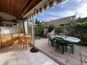 Appartement Valras-Plage, 2 pièces, 5 personnes - FR-1-701-36