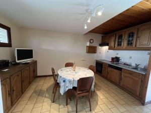 Appartement Valras-Plage, 2 pièces, 6 personnes - FR-1-701-8