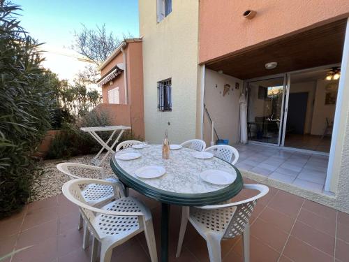 Appartement Valras-Plage, 3 pièces, 4 personnes - FR-1-701-27