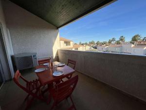 Appartement Appartement Valras-Plage, 3 pièces, 6 personnes - FR-1-701-14 42 CAMI DE CANTO RANO APPT 14 AU 2EME ÉTAGE 34350 Valras-Plage Languedoc-Roussillon