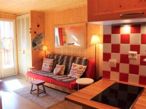 Appartement Vars, 1 pièce, 2 personnes - FR-1-330B-130