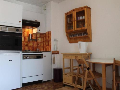 Appartement Vars, 1 pièce, 2 personnes - FR-1-330B-133