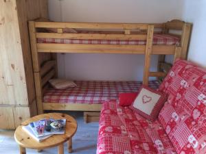 Appartement Vars, 1 pièce, 2 personnes - FR-1-330B-26