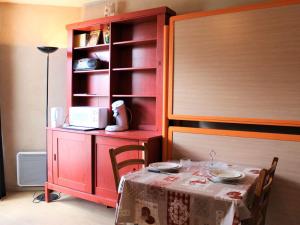 Appartement Vars, 1 pièce, 2 personnes - FR-1-330B-86