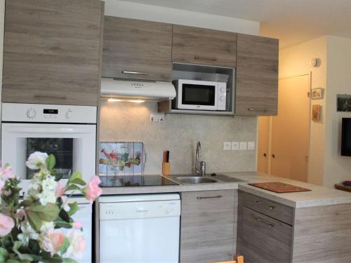 Appartement Vars, 1 pièce, 4 personnes - FR-1-330B-121