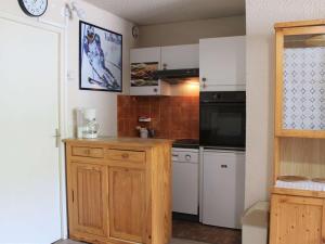Appartement Vars, 1 pièce, 4 personnes - FR-1-330B-143