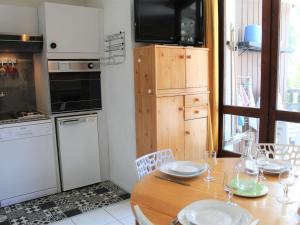 Appartement Vars, 1 pièce, 4 personnes - FR-1-330B-145