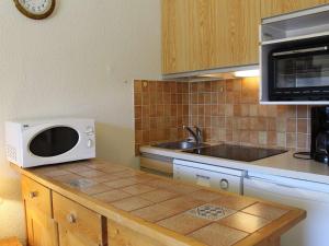 Appartement Vars, 1 pièce, 4 personnes - FR-1-330B-178