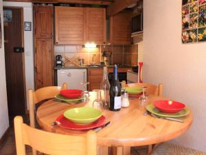 Appartement Vars, 1 pièce, 4 personnes - FR-1-330B-34