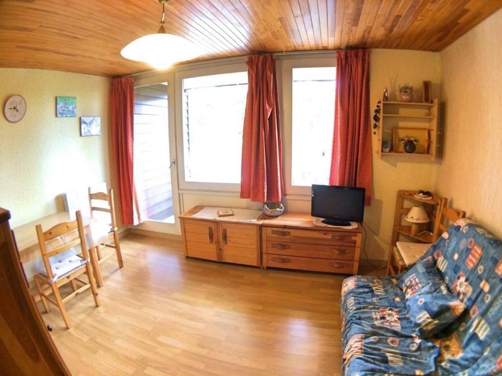 Appartement Vars, 1 pièce, 4 personnes - FR-1-330B-36 RÃ©sidence Le Pastourlet - Les Claux -, 05560 Vars