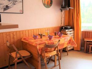 Appartement Vars, 1 pièce, 4 personnes - FR-1-330B-4