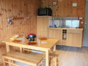 Appartement Vars, 1 pièce, 4 personnes - FR-1-330B-59