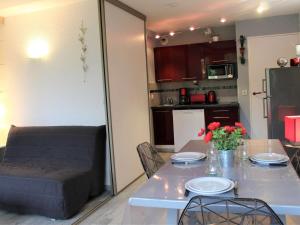 Appartement Vars, 1 pièce, 4 personnes - FR-1-330B-89