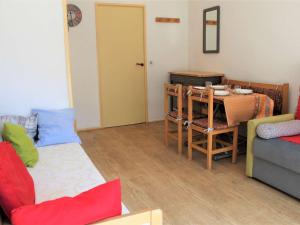 Appartement Vars, 1 pièce, 4 personnes - FR-1-330B-90