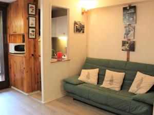 Appartement Vars, 1 pièce, 4 personnes - FR-1-330B-99