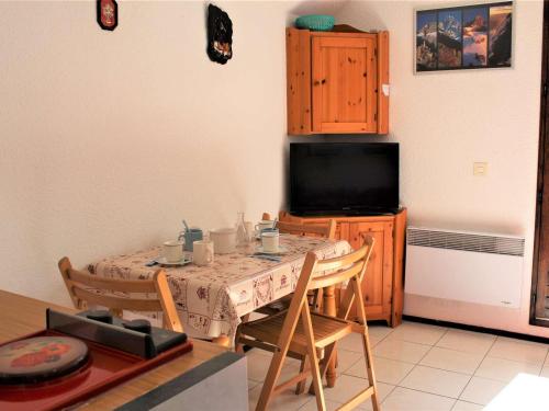 Appartement Vars, 2 pièces, 4 personnes - FR-1-330B-69
