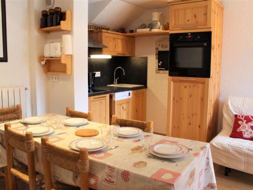Appartement Vars, 2 pièces, 5 personnes - FR-1-330B-172