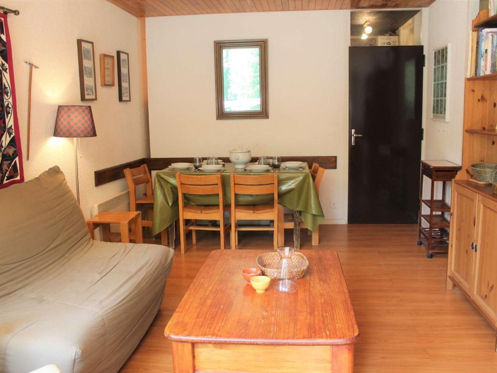 Appartement Vars, 2 pièces, 6 personnes - FR-1-330B-42 RÃ©sidence Le Chambeyron - Les Claux -, 05560 Vars