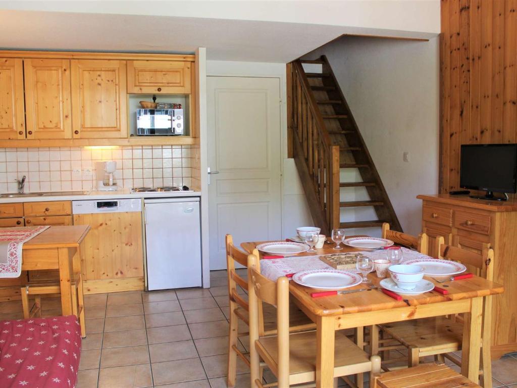 Appartement Appartement Vars, 3 pièces, 6 personnes - FR-1-330B-37 RÃ©sidence Les Bouquetins - Les Claux - 05560 Vars