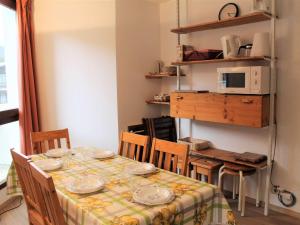 Appartement Vars, 3 pièces, 8 personnes - FR-1-330B-125