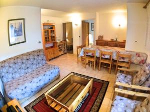 Appartement Appartement Vars, 4 pièces, 8 personnes - FR-1-330B-15 RÃ©sidence Le CrÃ©voux - Les Claux - 05560 Vars Provence-Alpes-Côte d\'Azur