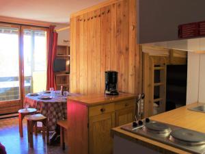 Appartement Vars-Sainte-Marie, 1 pièce, 4 personnes - FR-1-330B-202