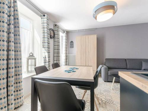 Appartement Vendeuvre-sur-Barse, 2 pièces, 2 personnes - FR-1-543-50